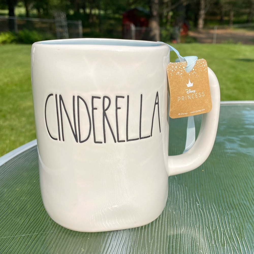 New Rae Dunn Disney Princess CINDERELLA Coffee Mug 304